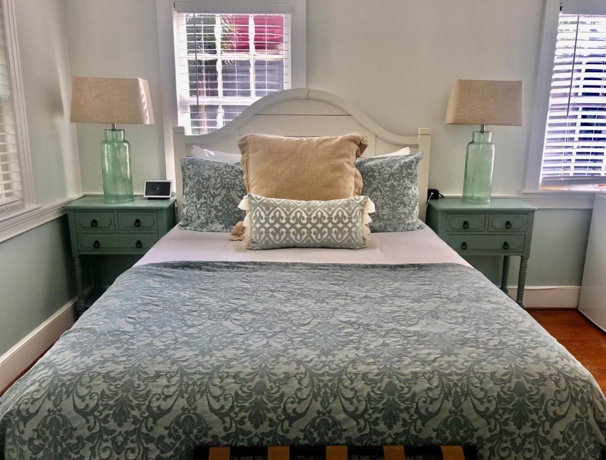 Daybed With Trundle In The Beautiful Ashley Inn 4 Blocks From King St Charleston Exterior foto