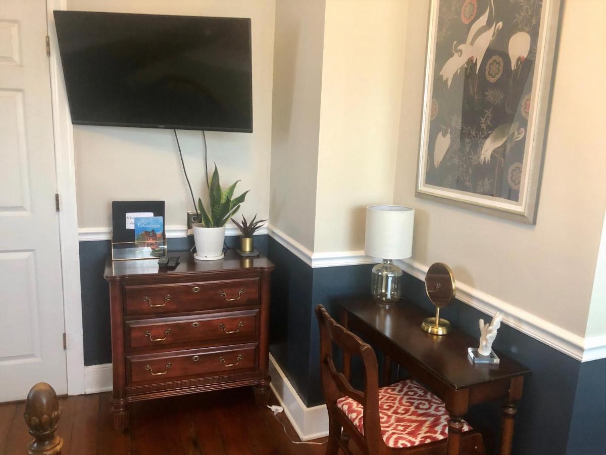 Daybed With Trundle In The Beautiful Ashley Inn 4 Blocks From King St Charleston Exterior foto