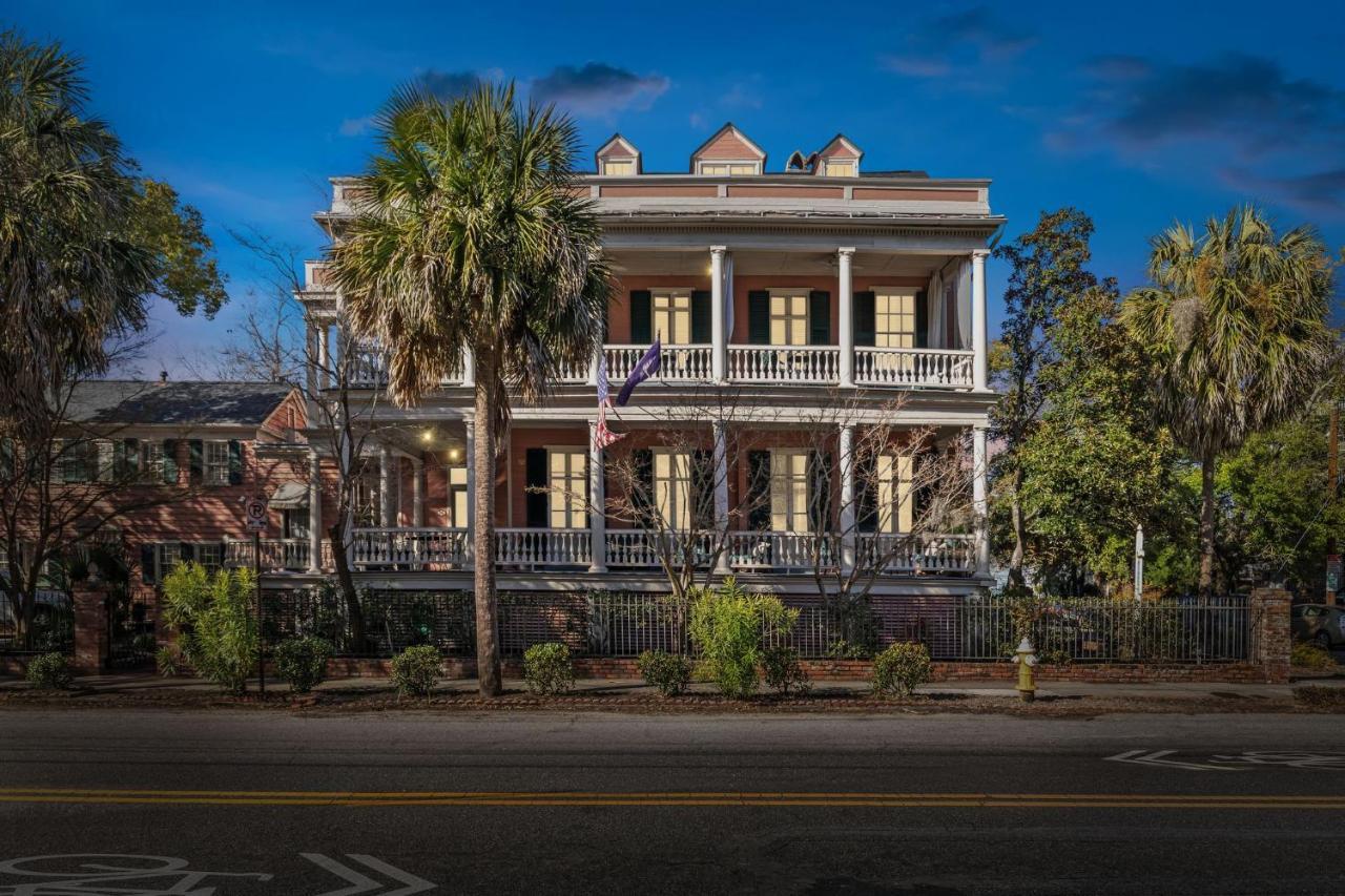 Daybed With Trundle In The Beautiful Ashley Inn 4 Blocks From King St Charleston Exterior foto